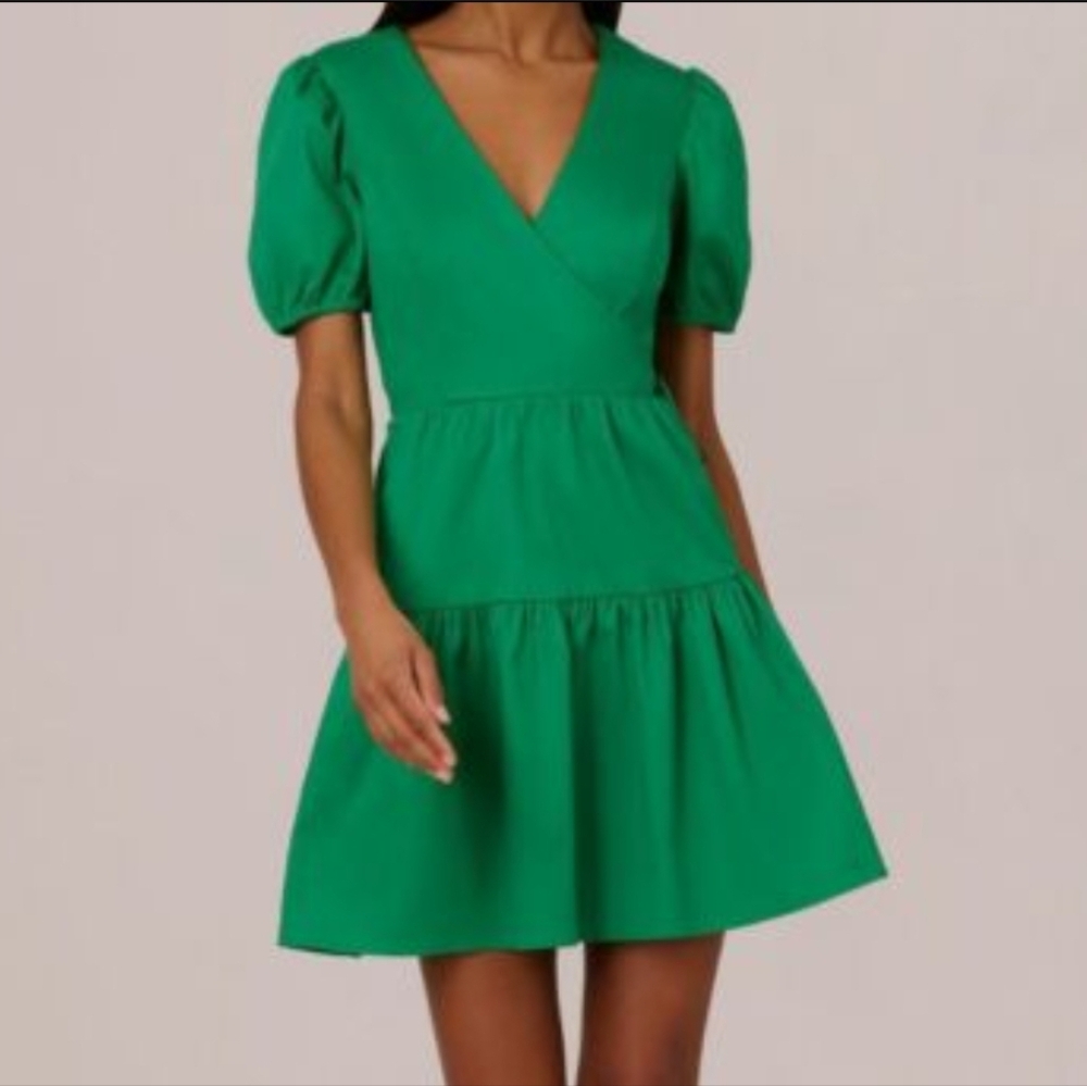 Adrianna Papell‎ Classic Green Wrap Dress, NWOT, Size 6